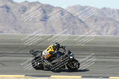 media/May-10-2025-Race Pace (Sat) [[db32fef2da]]/Vested/3-Bowl Set 1 (9am)/